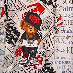 Adult small graphic t-shirt